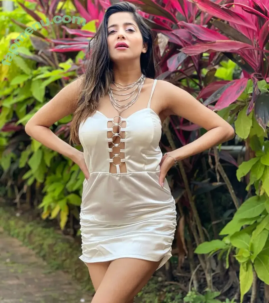 Kate Sharma nude photo #0204 (katesharma)