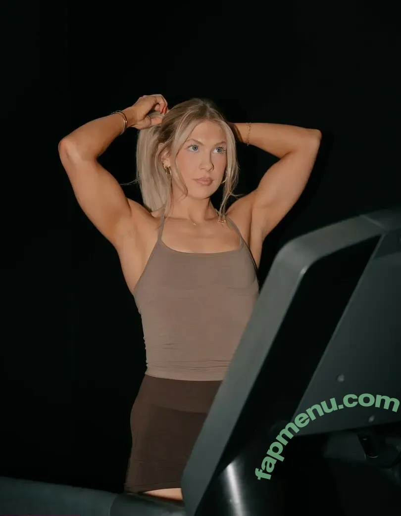 Kate Thomas nude photo #0185 (daileylifts / u140212960)