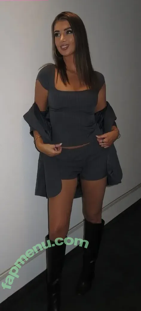 Kate Tracey nude photo #0140 (katetraceyx)