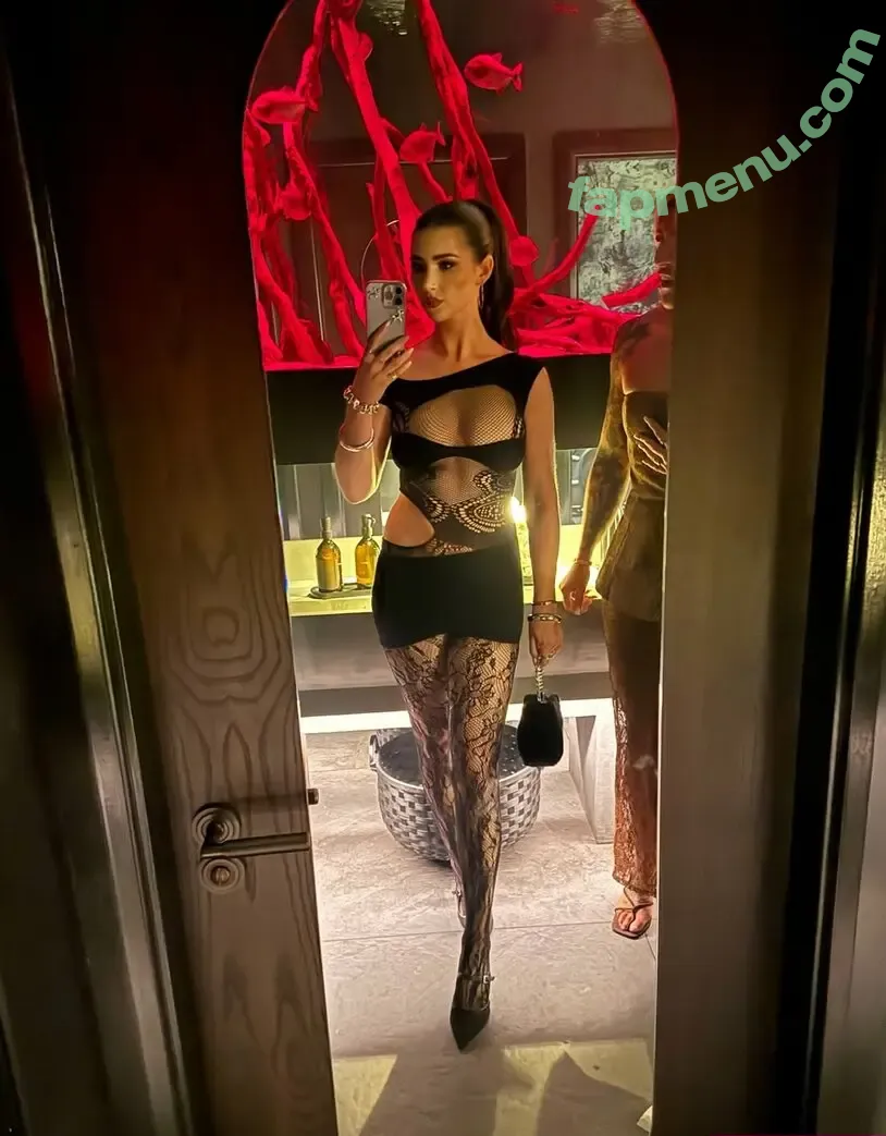 Kate Tracey nude photo #0184 (KateTracey12 / katetraceyx)