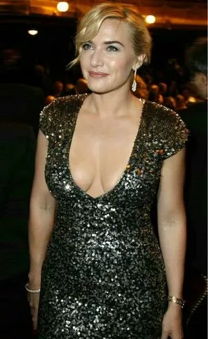 Kate Winslet / kate.winsletoffical / winsletlately nude photo #0166