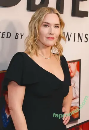 Kate Winslet / KateElizabethWinslet.us / kate.winslet.official / winsletlately nude photo #0510