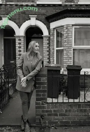 Kate Winslet / KateElizabethWinslet.us / kate.winslet.official / winsletlately nude photo #0523