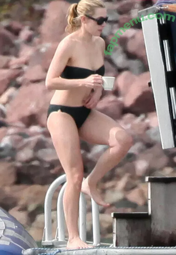 Kate Winslet nude photo #0241 (kate.winsletoffical / winsletlately)