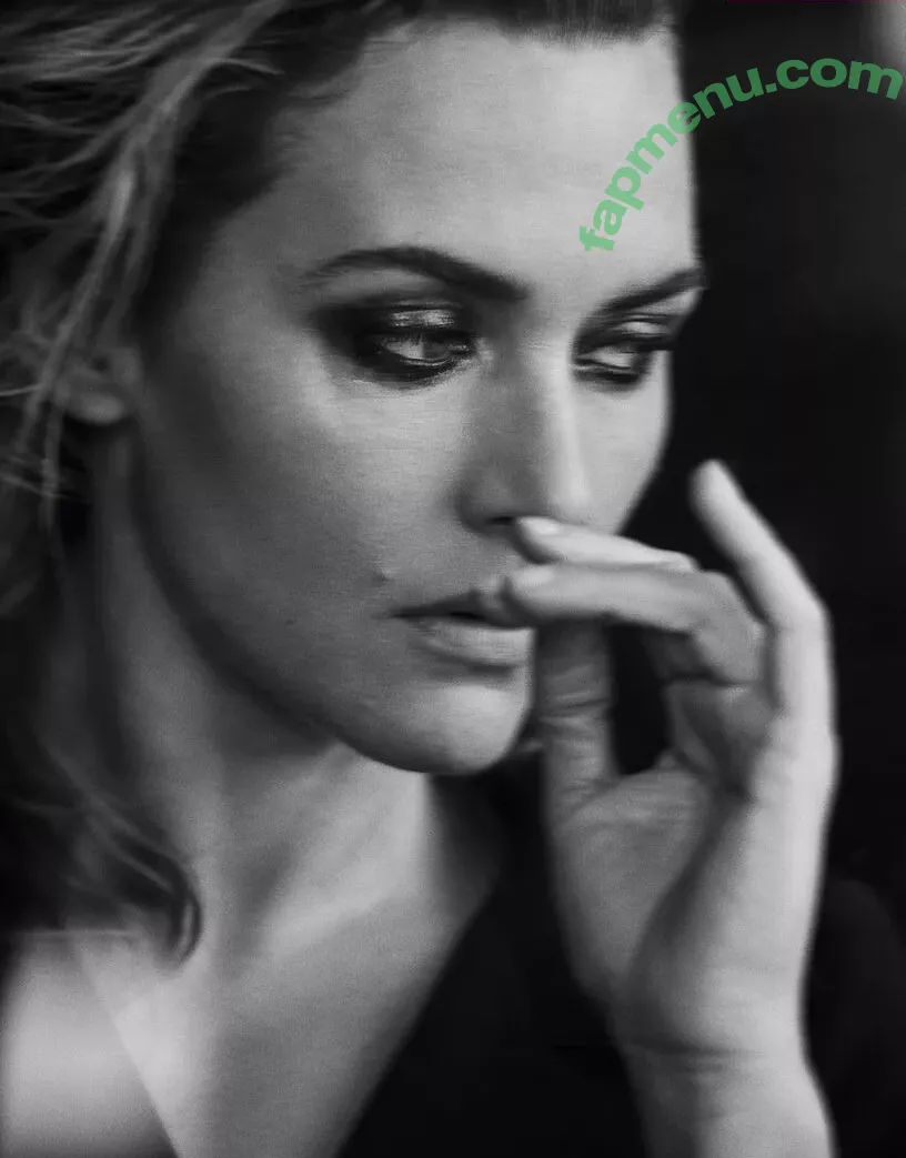 Kate Winslet nude photo #0250 (kate.winsletoffical / winsletlately)