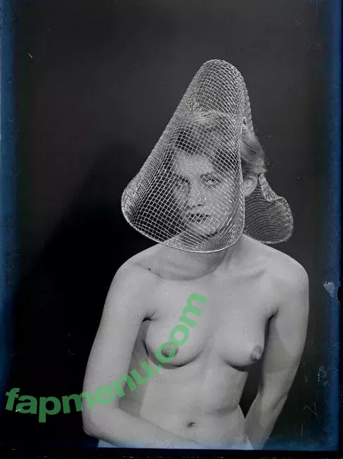 Kate Winslet nude photo #0300 (kate.winsletoffical / winsletlately)