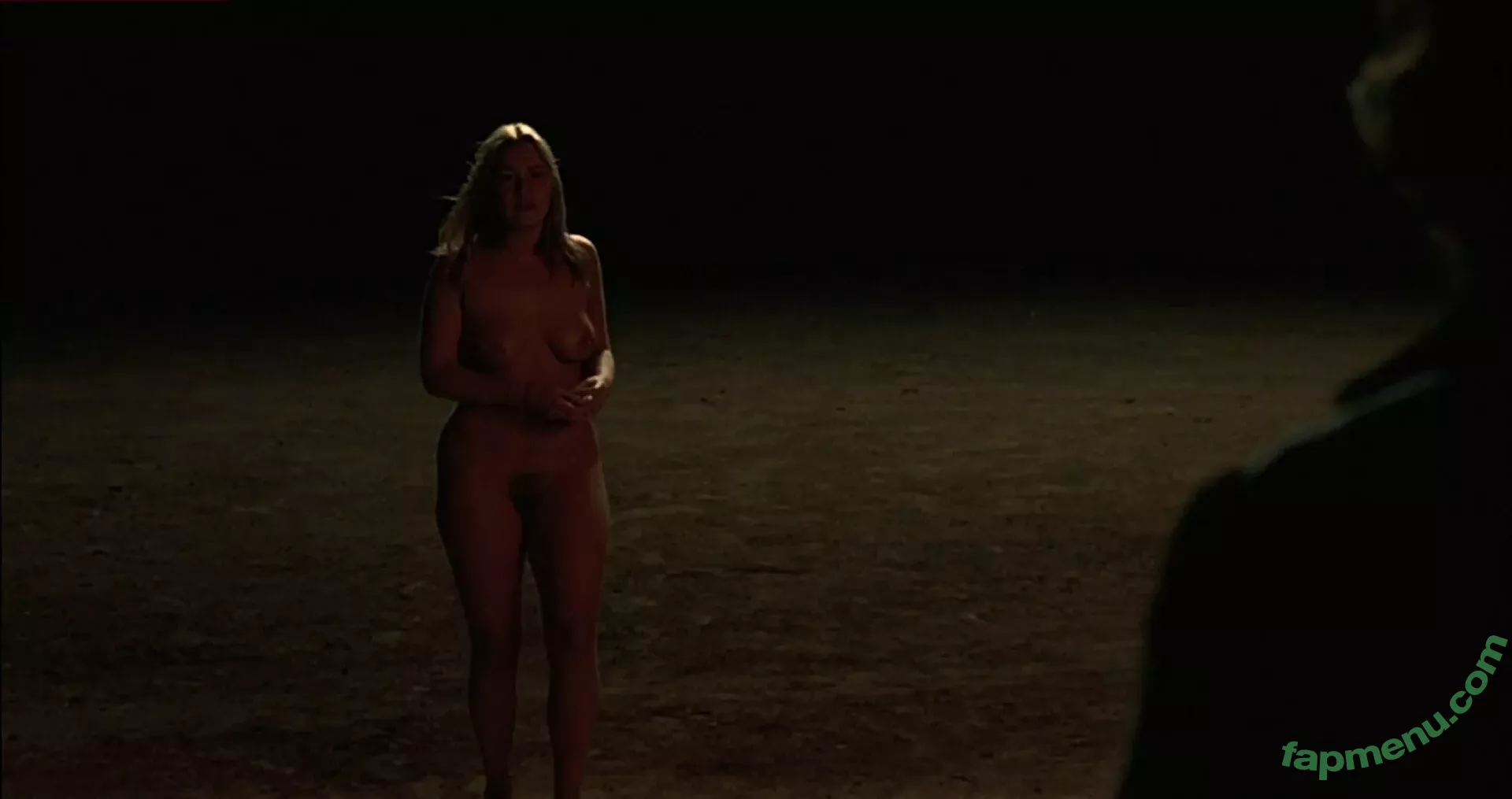 Kate Winslet nude photo #0358 (kate.winsletoffical / winsletlately)