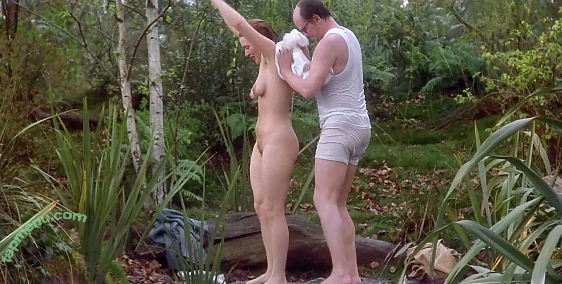 Kate Winslet nude photo #0396 (kate.winsletoffical / winsletlately)