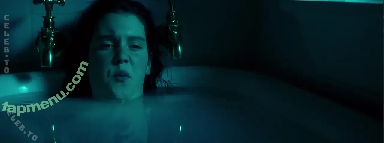 Kate Winslet nude photo #0451 (KateElizabethWinslet.us / kate.winslet.official / winsletlately)