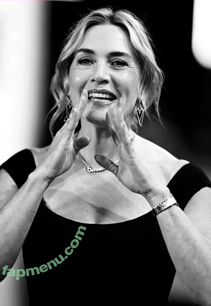Kate Winslet nude photo #0461 (KateElizabethWinslet.us / kate.winslet.official / winsletlately)