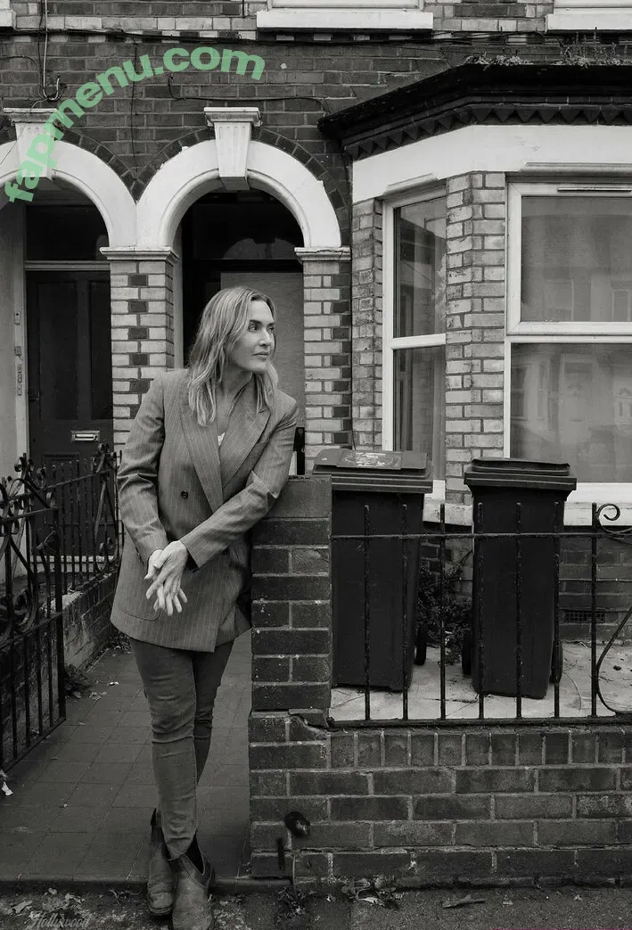 Kate Winslet nude photo #0523 (KateElizabethWinslet.us / kate.winslet.official / winsletlately)