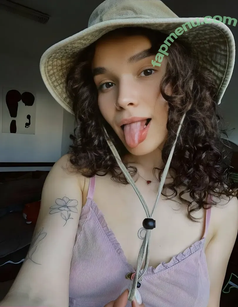 katebearr nude photo #0030 (katebearr)