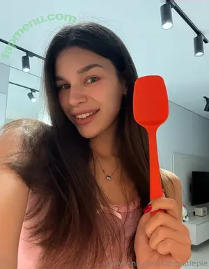 katecutiepie / katecutiee nude photo #0017