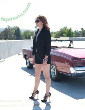 Katee Sackhoff / therealkateesackhoff nude photo #0300