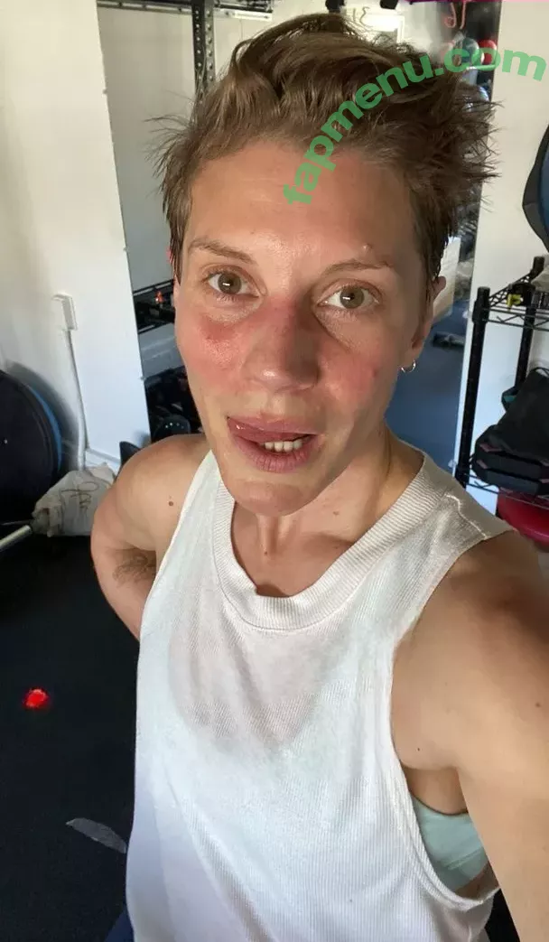 Katee Sackhoff nude photo #0010 (therealkateesackhoff)