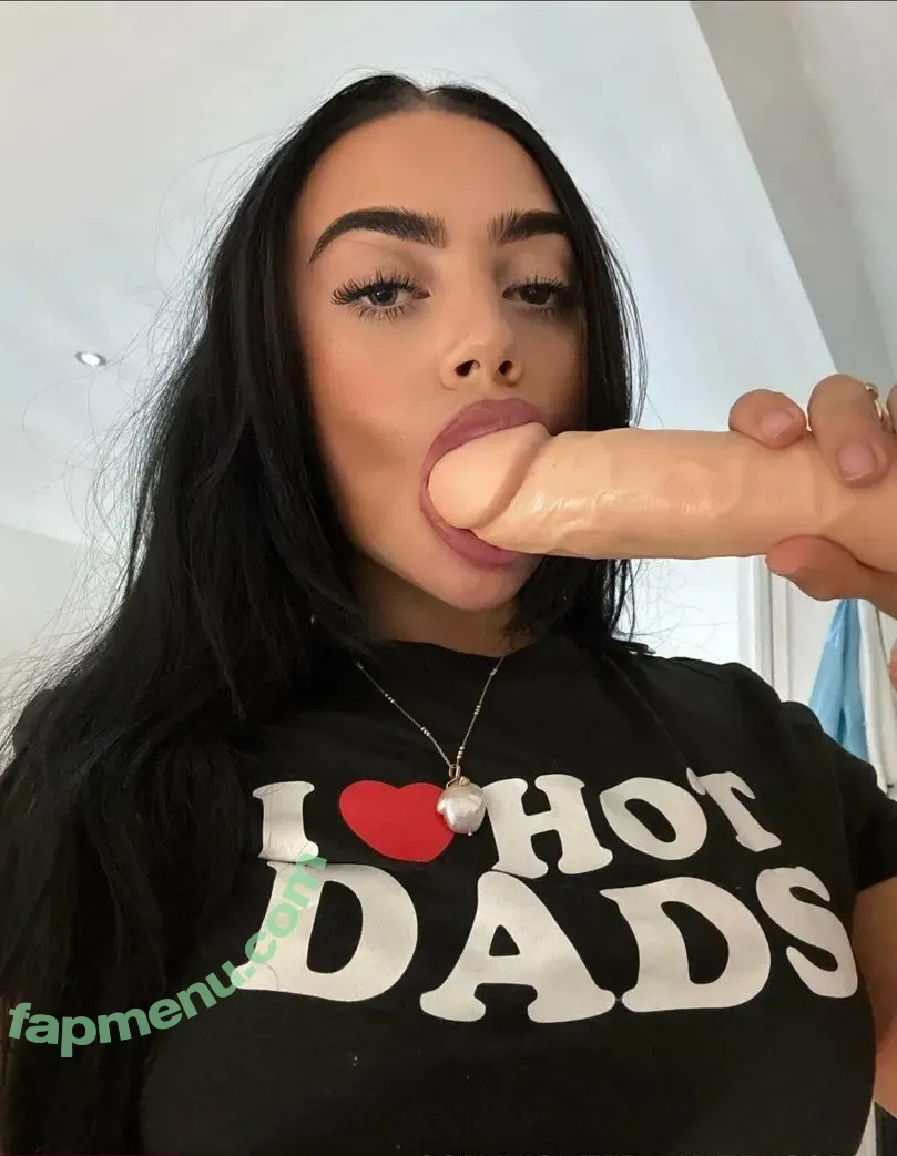 kateisobelsharp nude photo #0003 (kateisobelsharp)