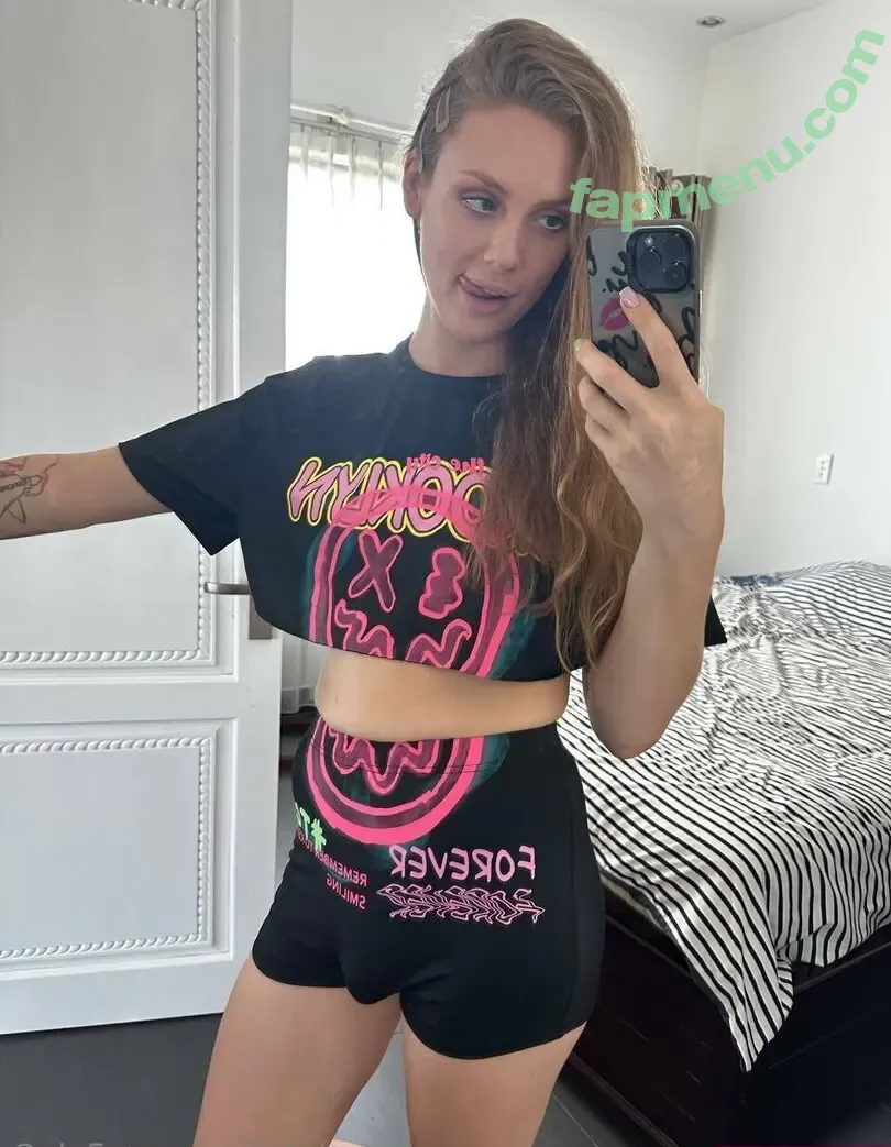 katelovesyouxo nude photo #0004 (katelovesyouxo)
