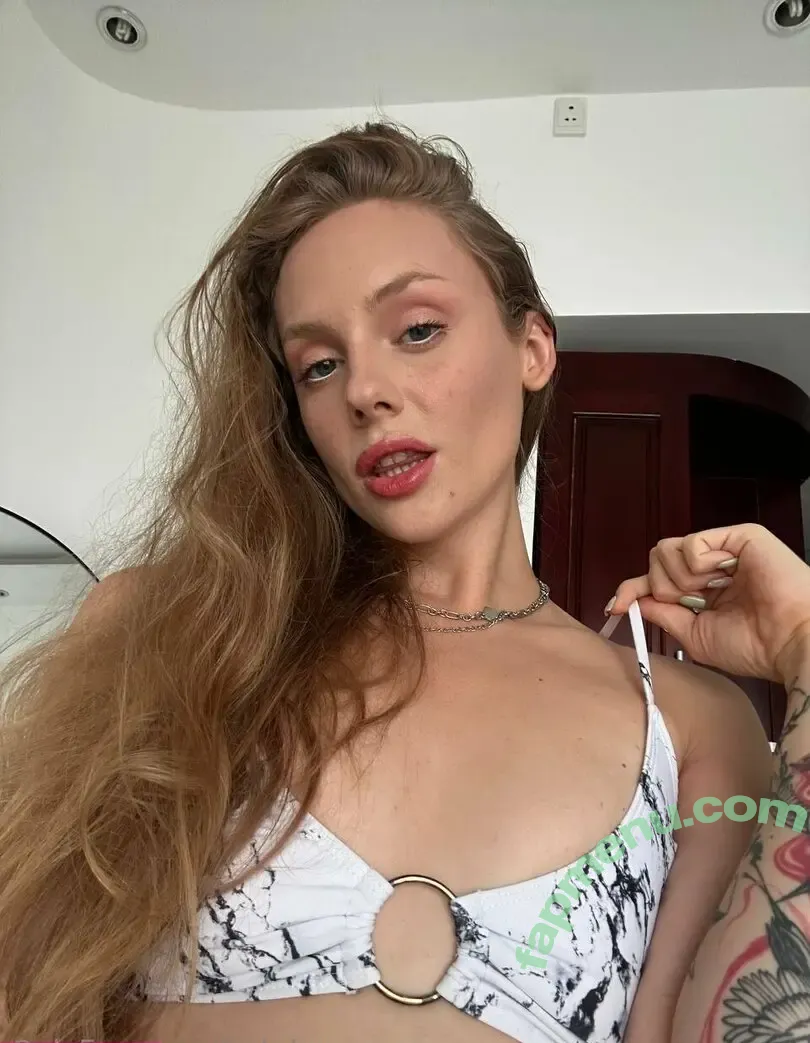 katelovesyouxo nude photo #0032 (katelovesyouxo)