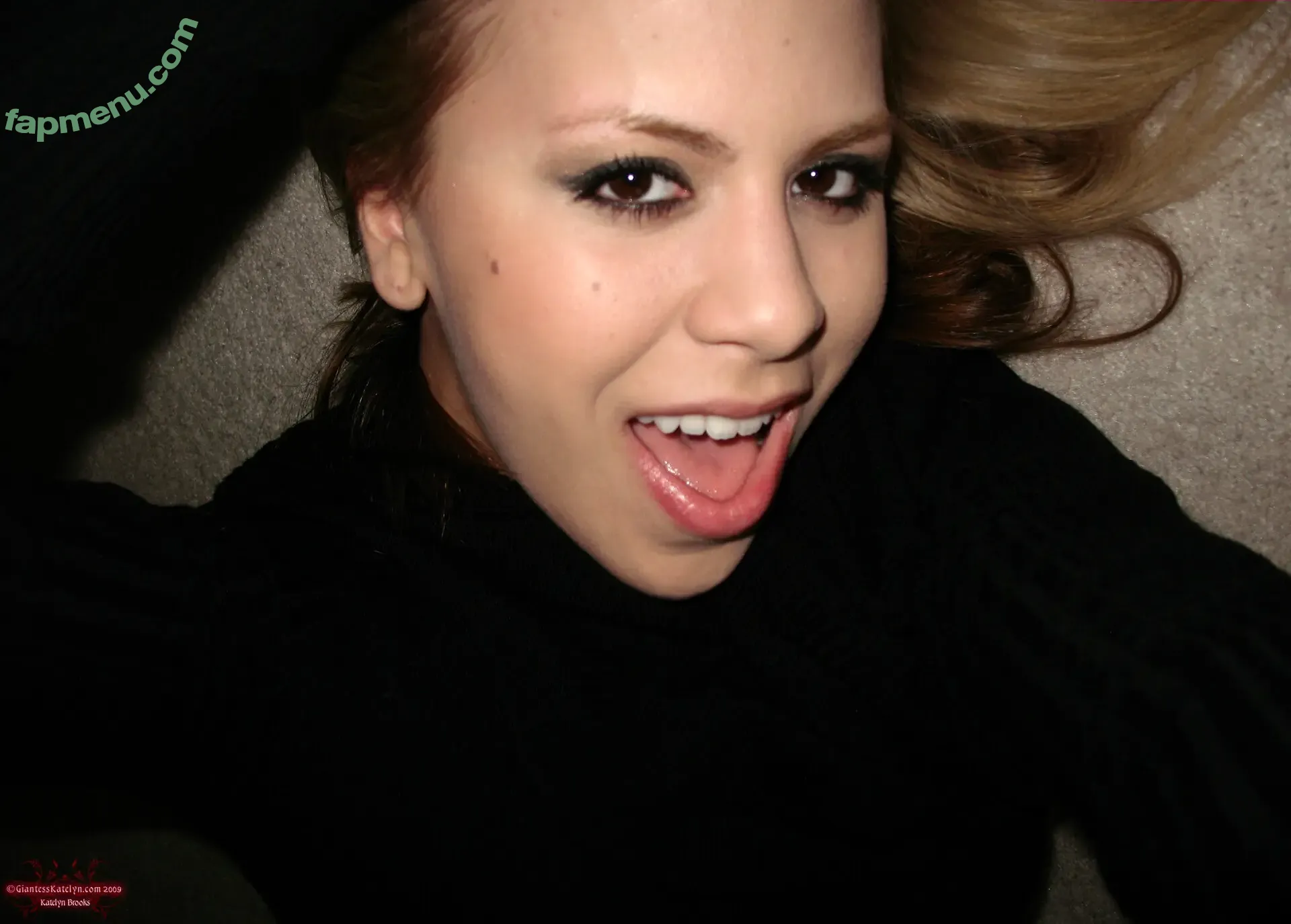 Katelyn Brooks nude photo #0003 (Giantess Katelyn / _katelynbrooks / giantesskatelyn)