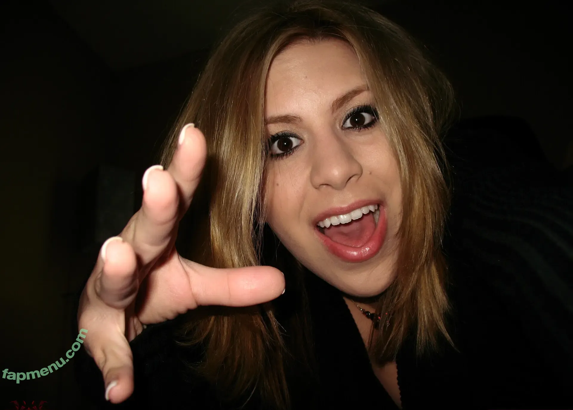 Katelyn Brooks nude photo #0010 (Giantess Katelyn / _katelynbrooks / giantesskatelyn)