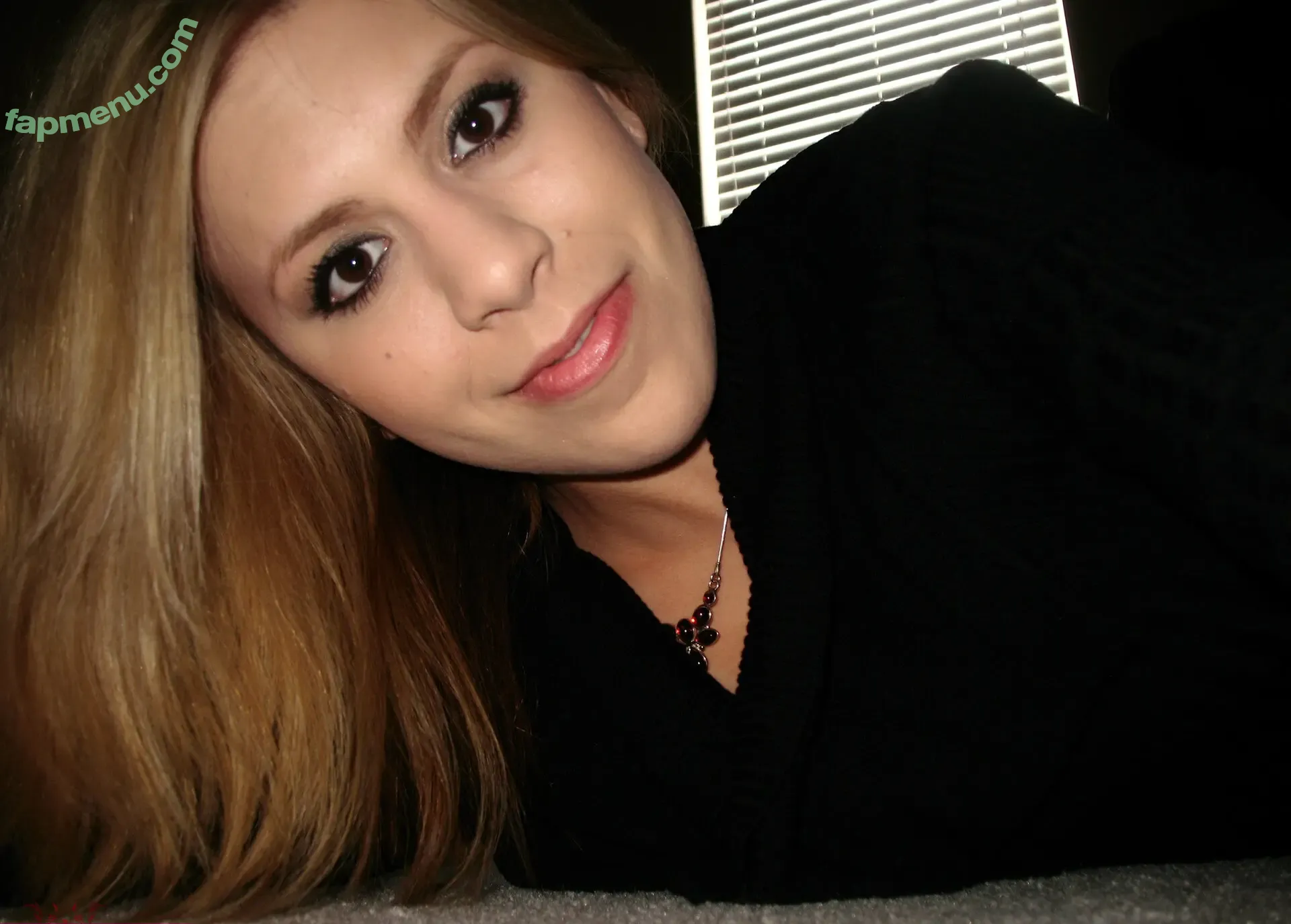 Katelyn Brooks nude photo #0017 (Giantess Katelyn / _katelynbrooks / giantesskatelyn)