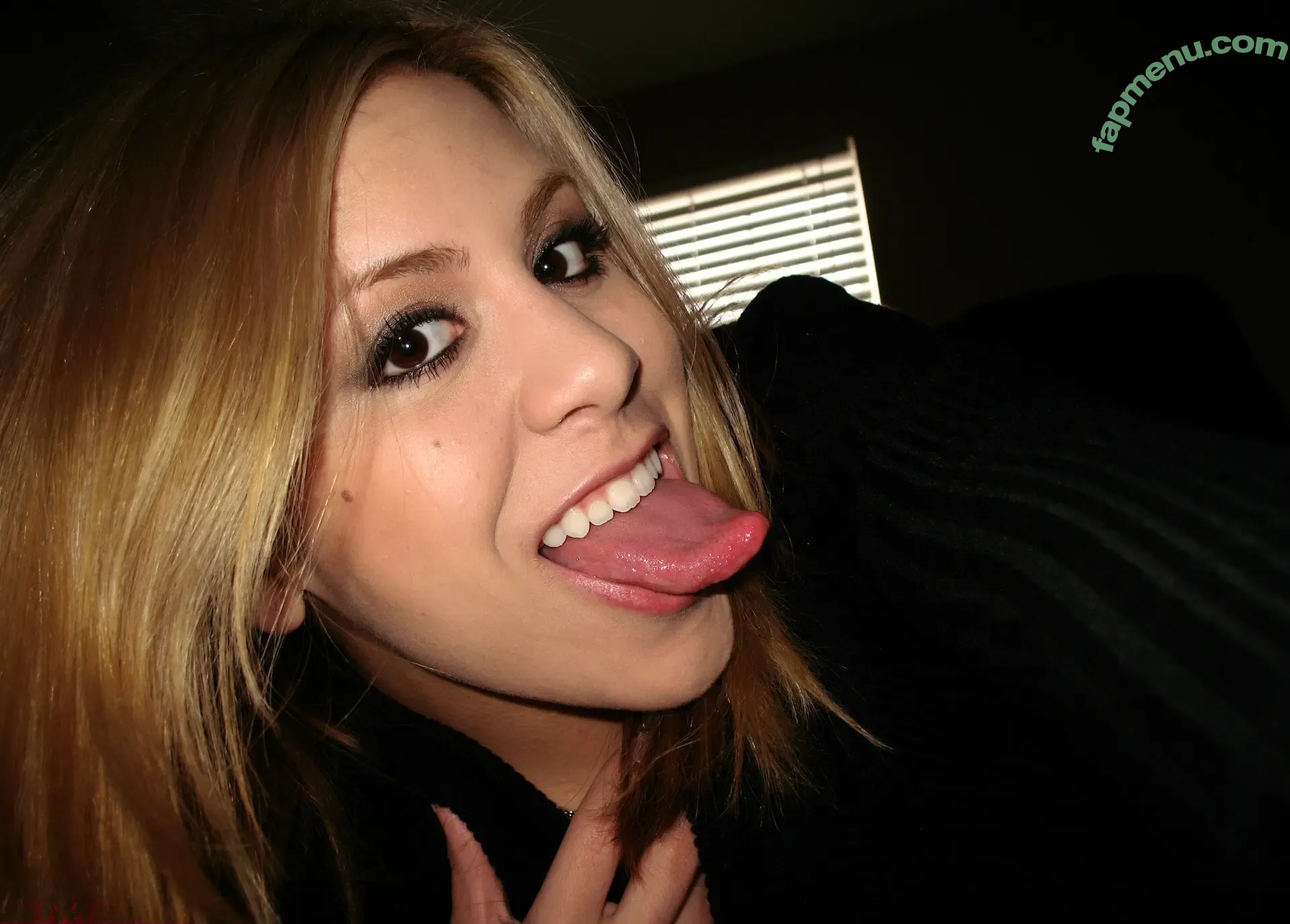 Katelyn Brooks nude photo #0029 (Giantess Katelyn / _katelynbrooks / giantesskatelyn)