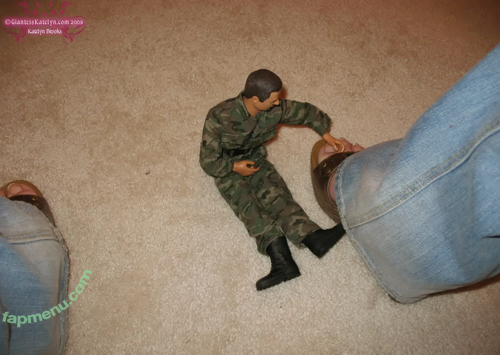 Katelyn Brooks nude photo #0418 (Giantess Katelyn / _katelynbrooks / giantesskatelyn)