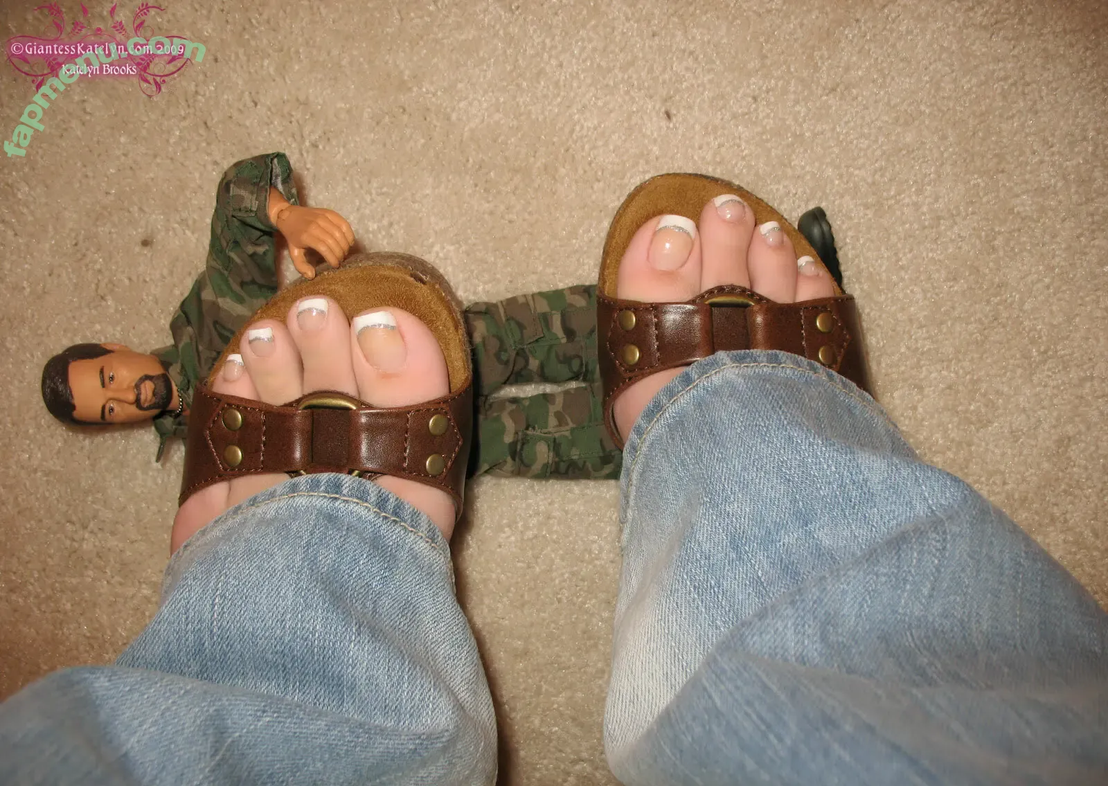 Katelyn Brooks nude photo #0421 (Giantess Katelyn / _katelynbrooks / giantesskatelyn)