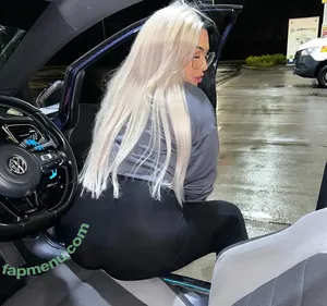  nude photo #0007