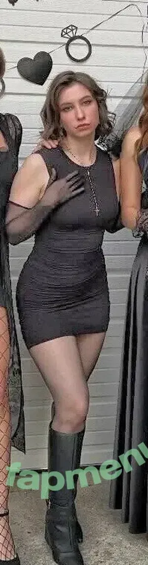 Katelyn Nacon / katelynnacon nude photo #0134