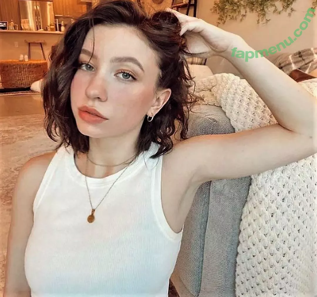 Katelyn Nacon nude photo #0011 (katelynnacon)