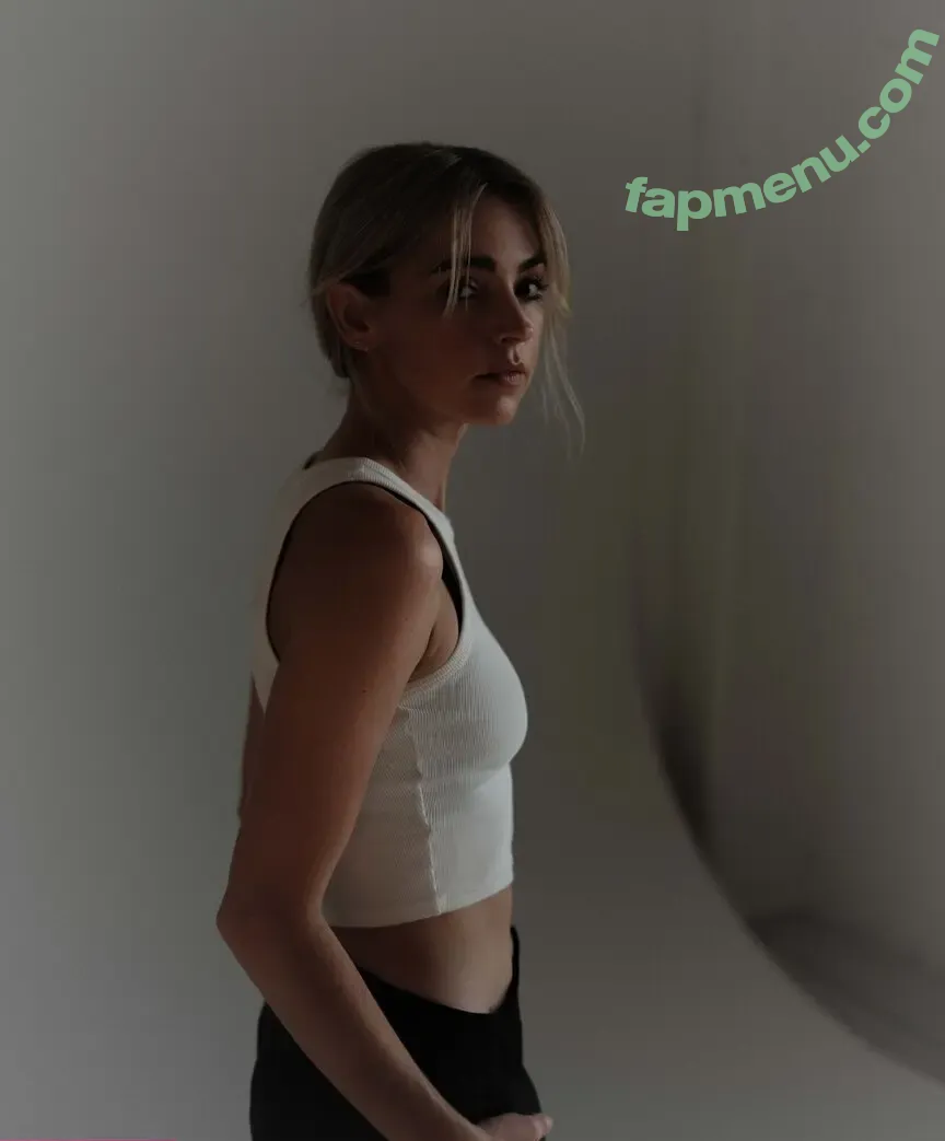 Katelyn Tarver nude photo #0042 (katelyntarver)