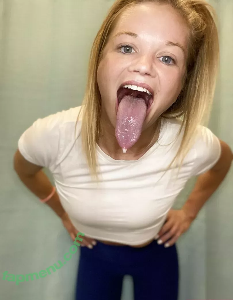 katelynlongtongue nude photo #0013 (longtonguekate)