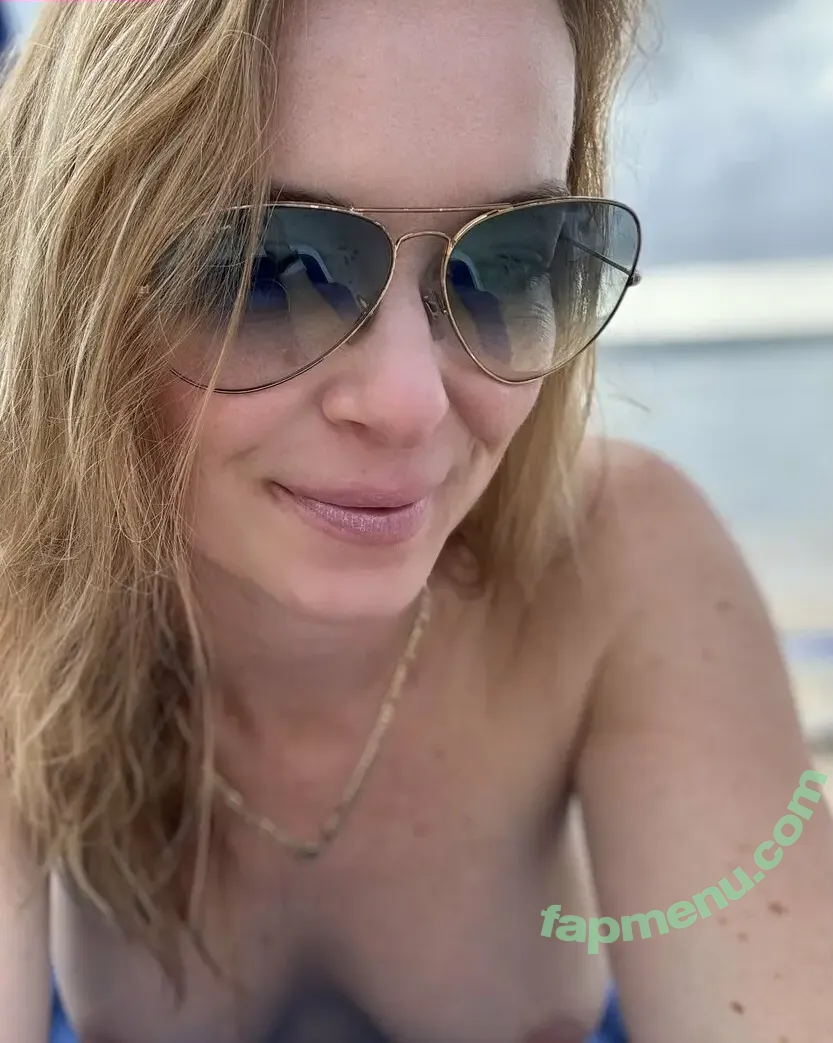 Katemonogamish nude photo #0028 (Katemonogamish)