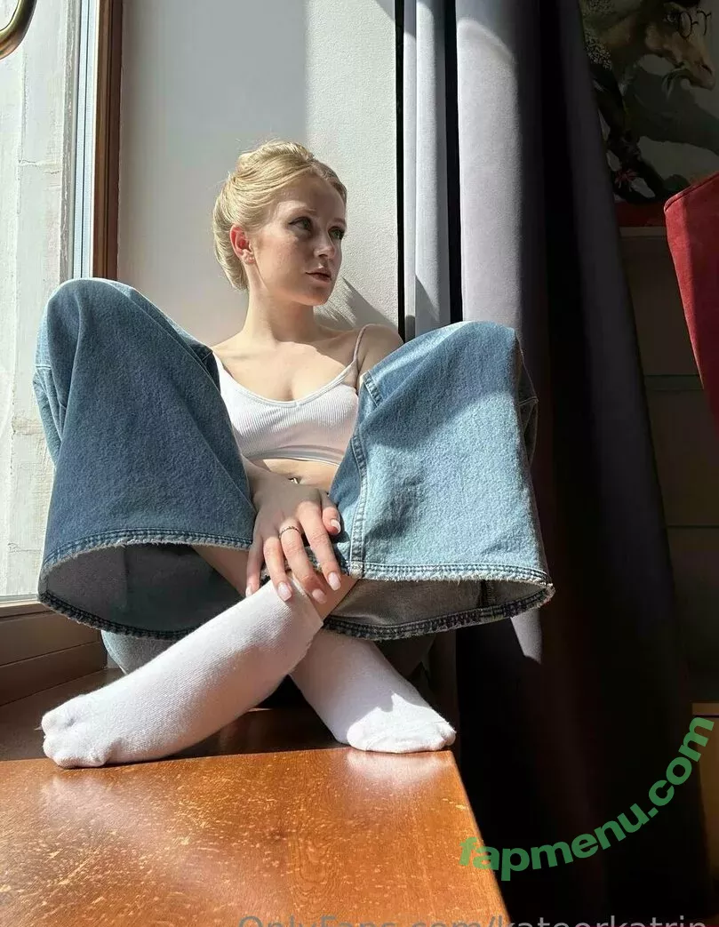 kateorkatrin nude photo #0209 (Kitsune / Kitsunekk / Lustful_modest / kkkkkkatrin)