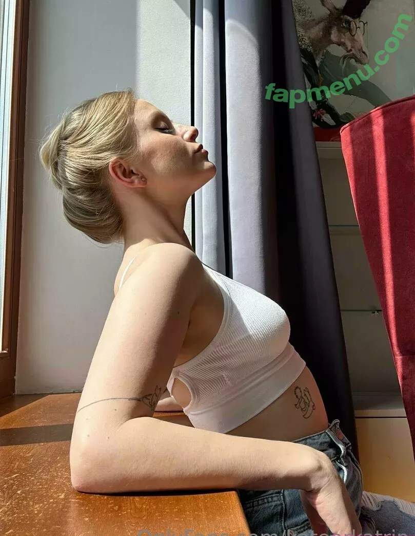 kateorkatrin nude photo #0210 (Kitsune / Kitsunekk / Lustful_modest / kkkkkkatrin)