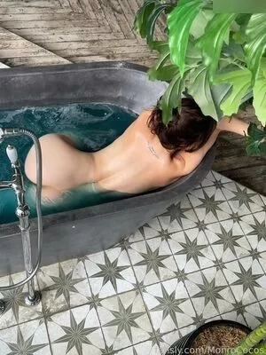 Katerina Kozlova / Katerina Rys / Katya Kozlova / Monroe / katerinarys / katru.kozlova / katru.ru / katru_ru nude photo #5721