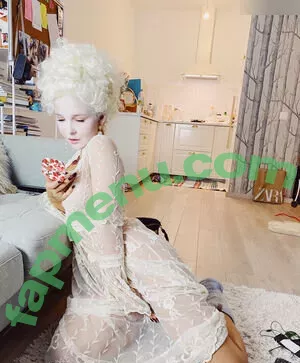 Katerina Kozlova nude photo #5738 (Katerina Rys / Katya Kozlova / Monroe / katerinarys / katru.kozlova / katru.ru / katru_ru)