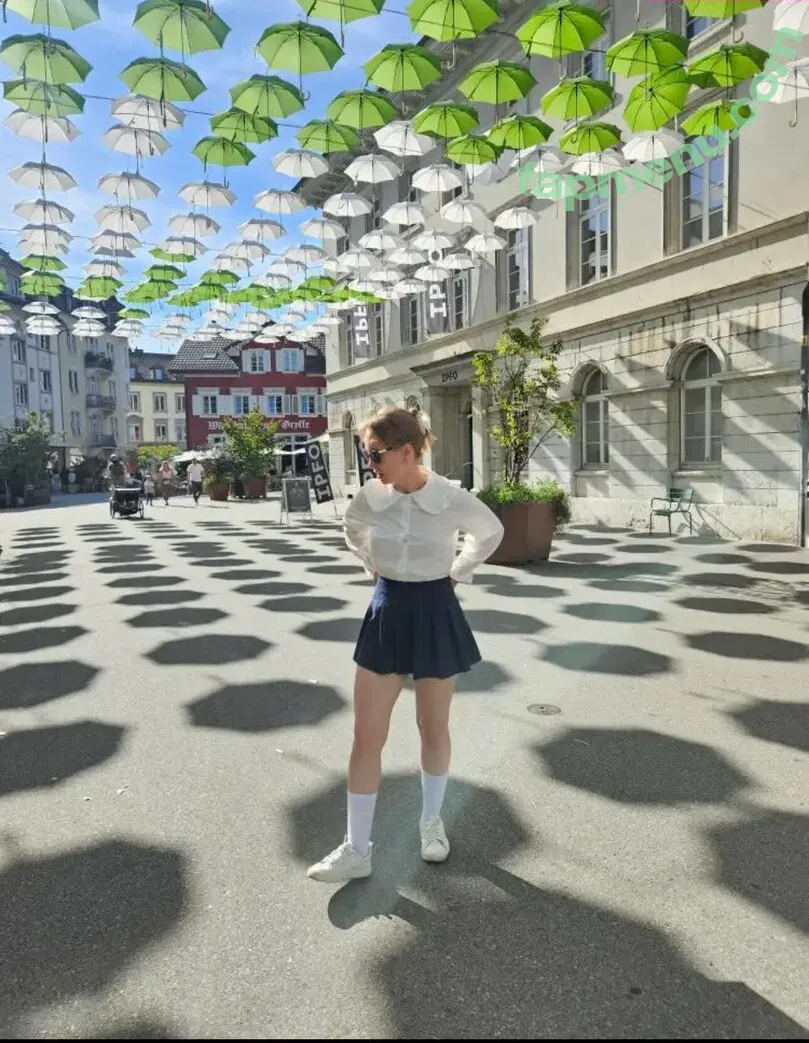 Kateryna Harbuzova nude photo #0015 (katerynaharbuzova)