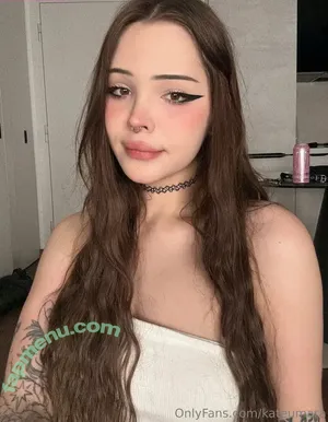 Kateumara nude photo #0017