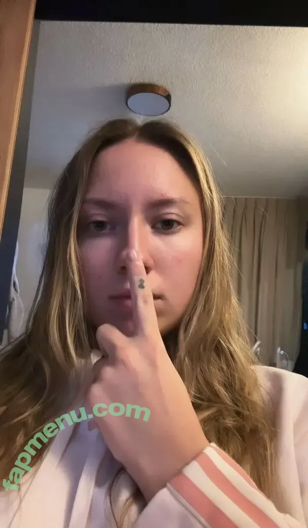 KateV nude photo #0003 (katevargasmusic / katexmisxxx)