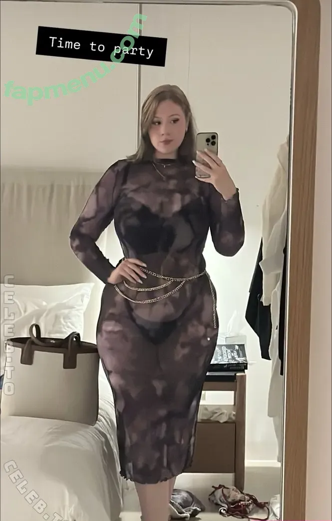 Katfunnell nude photo #0012 (littlekitten5)