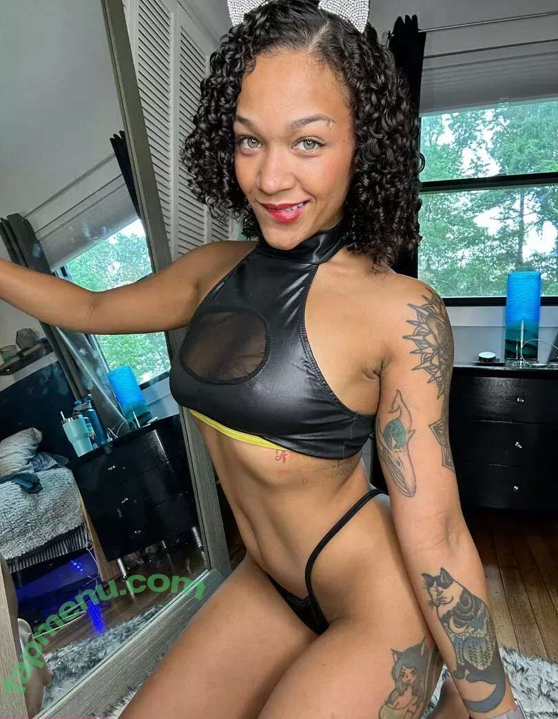 katgoddesstease nude photo #0985 (katgoddessx)