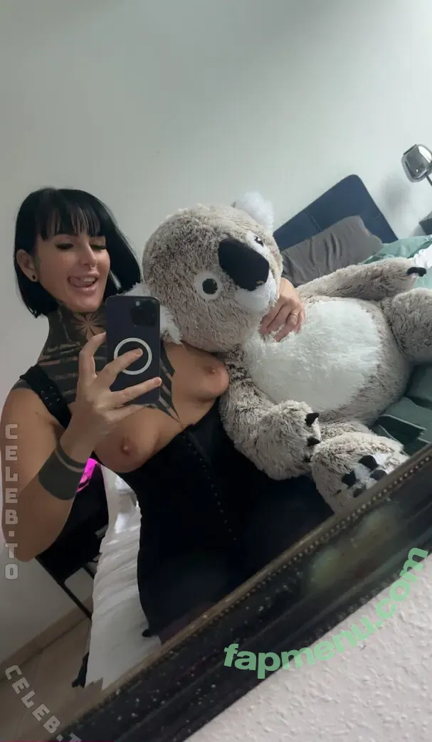 Kathaleanoir nude photo #0011 (inked_coco / kathalea_offical / kathaleanoirvip)