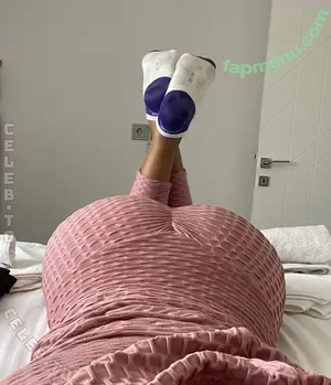 Katharina Hale / katharina.maria.xoxo / u177345829 nude photo #0231