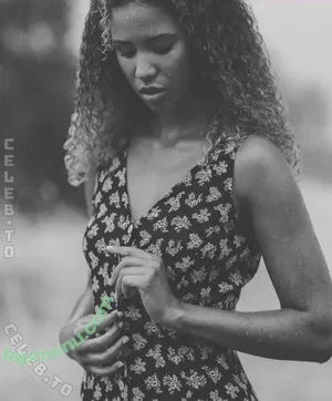 Katharina Hale / katharina.maria.xoxo / u177345829 nude photo #0245