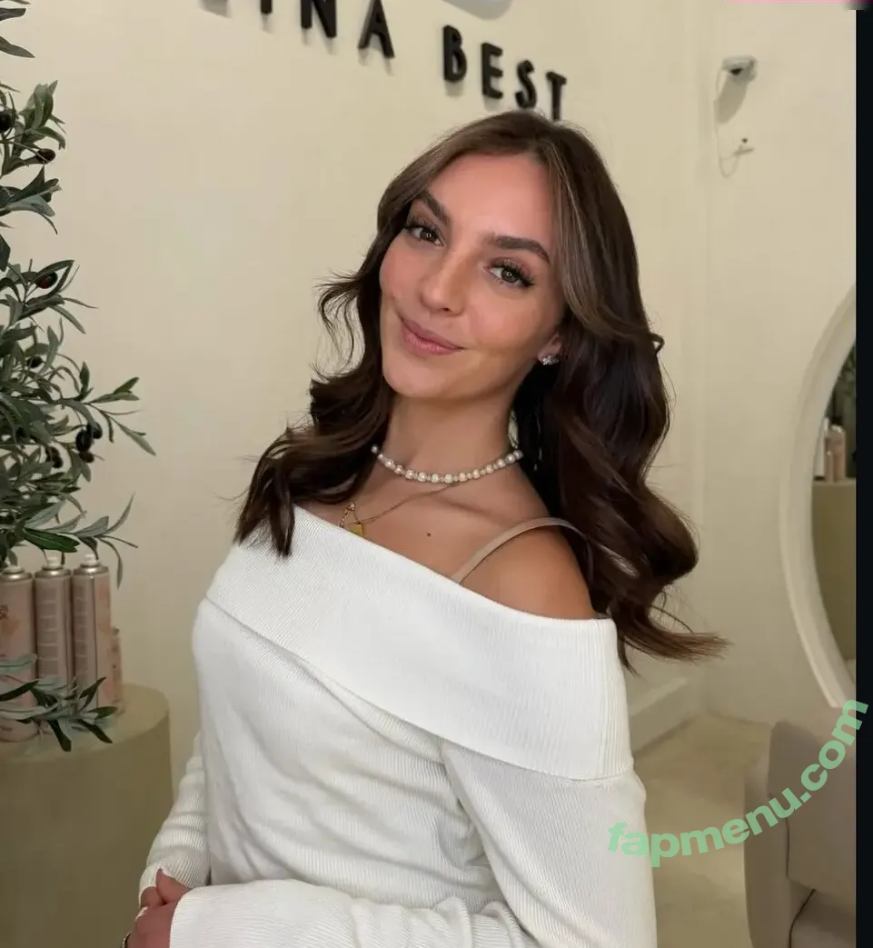 Katharina Xenia nude photo #0001 (Katharina Xenia)