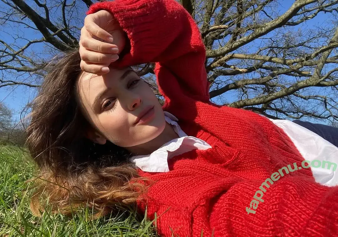 Katherine Langford nude photo #0145 (katherinelangford)