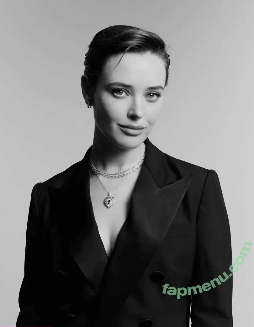 Katherine Langford nude photo #0176 (katherinelangford)