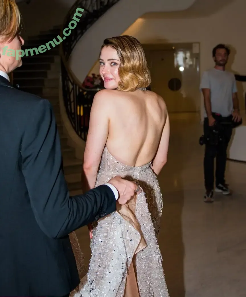 Katherine Langford nude photo #0180 (katherinelangford)